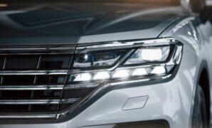 Keuntungan Lampu LED Mobil: Hemat Energi & Tahan Lama