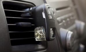 Rekomendasi Parfum Mobil Tahan Lama – Kabin Wangi & Segar Sepanjang Perjalanan Rekomendasi Parfum Mobil Tahan Lama – Kabin Wangi & Segar Sepanjang Perjalanan